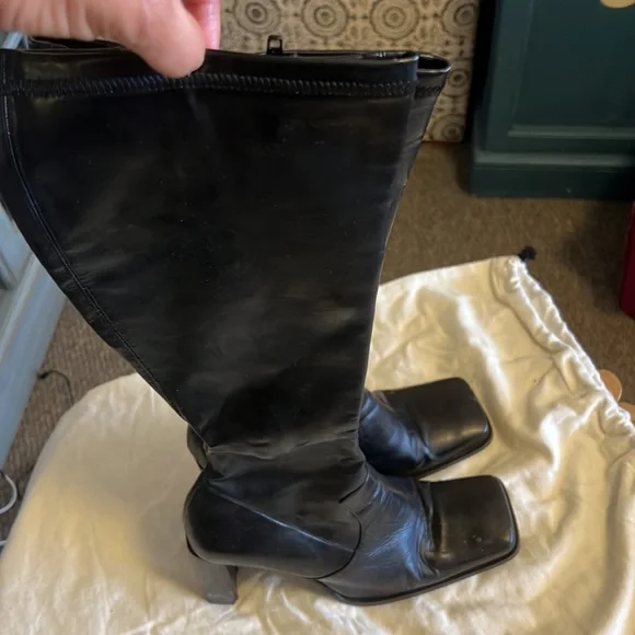 Black stacked heels boots - Picture 3 of 14